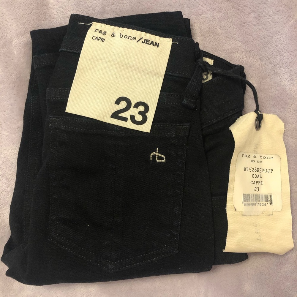 Rag and Bone Capri in Coal